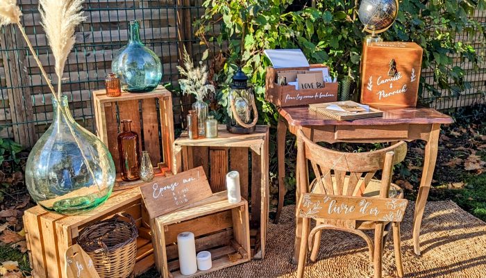 Petit-bureau-livre-d'or-cartes-de-voeux-urne-en-bois-personnalisable-caisse-en-bois-tapis-jute-lanterne-globe-vase