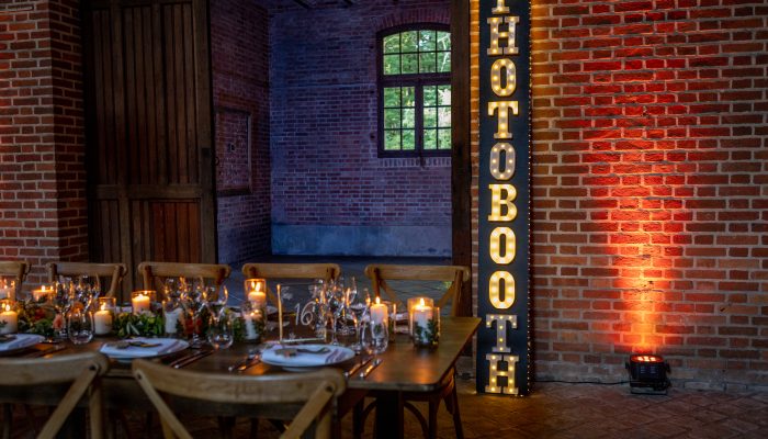 Coin-photobooth-enseigne-lumineuse-photos-guirlande-location-décoration-mariage-78-28