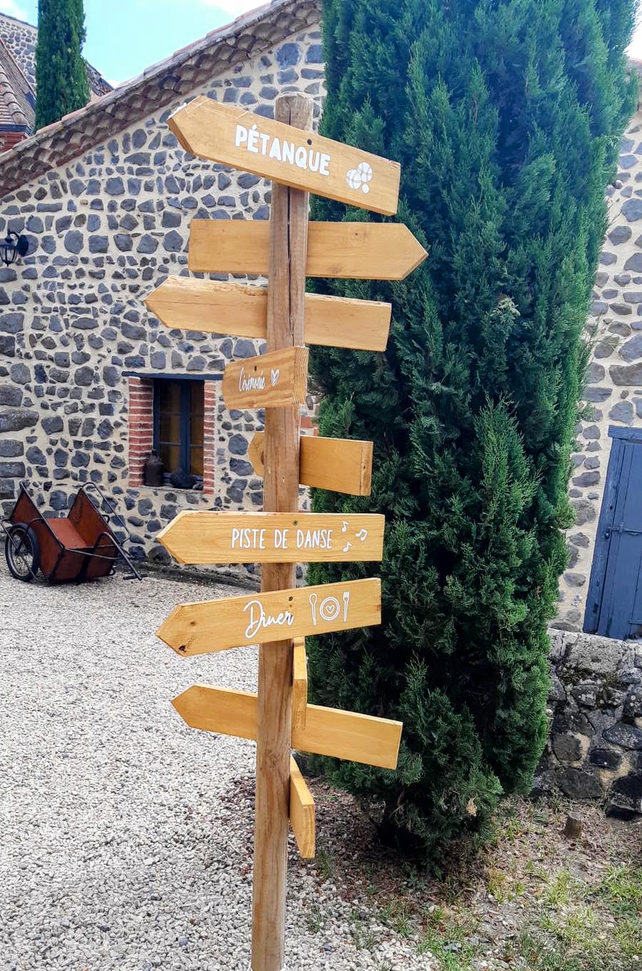 Location de décoration et mobilier mariage événementielle  17